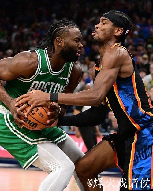 雷霆强势击败卫冕冠军豪取15连胜 鹈鹕轻松战胜奇才